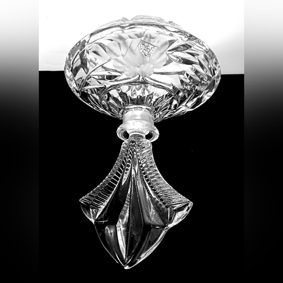 Vintage Crystal Perfume Bottle - Etched Glass - Picture 5 of 6